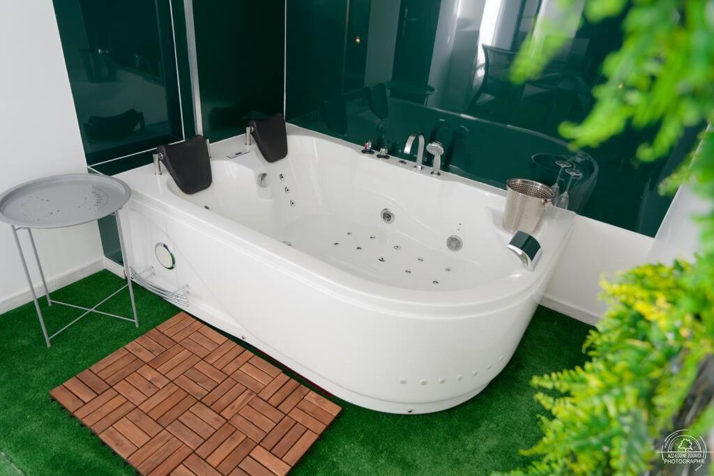 Suite Le Loft & Garden Et Spa By Nancyintimelounge Zewnętrze zdjęcie